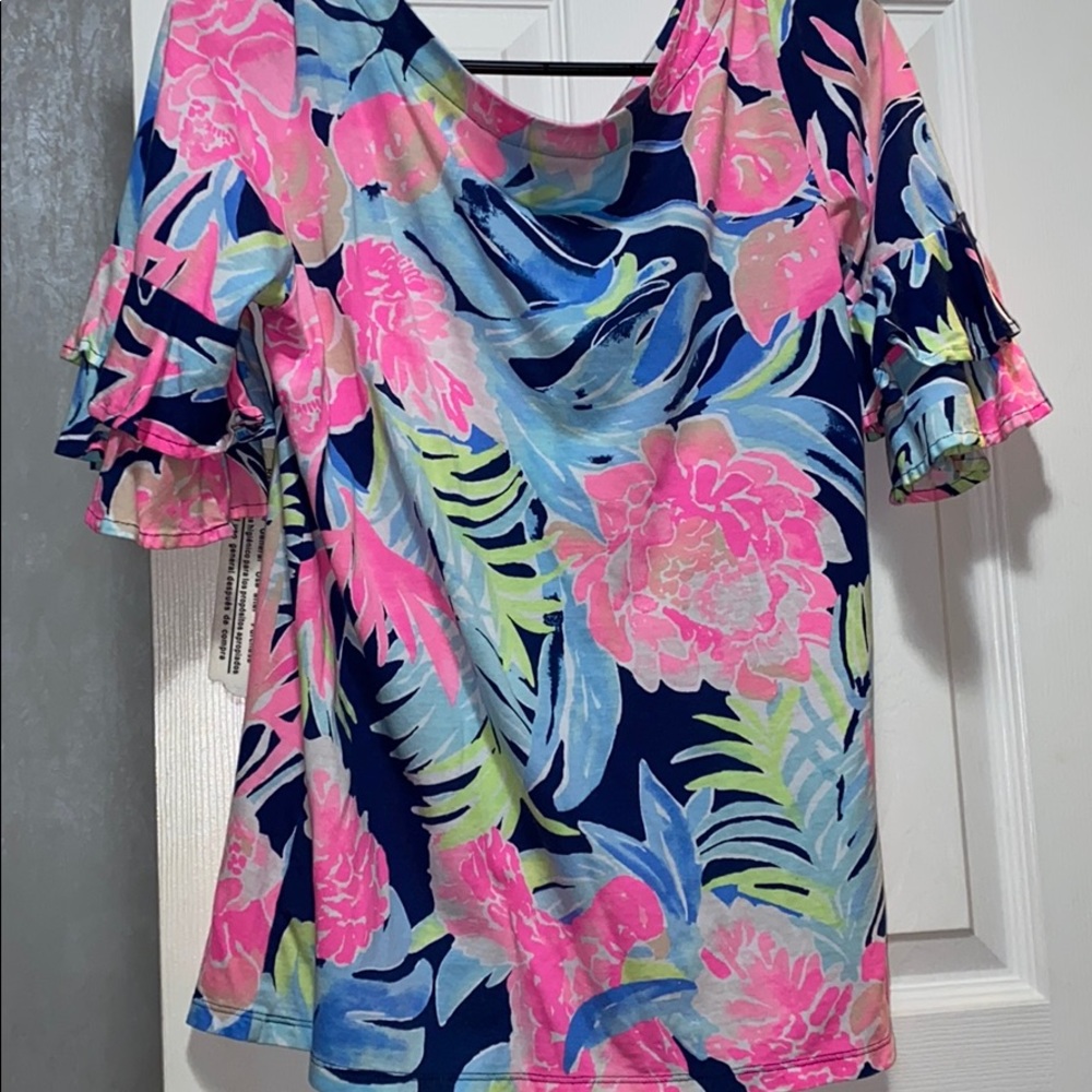 Lily pulitzer top. Size m